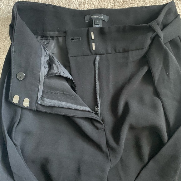 RW&Co trousers with belt - Picture 2 of 2